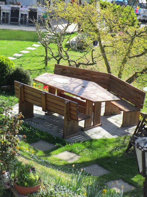 Haus Sundl - Privatzimmer Emmersdorf an der Donau Bagian luar foto