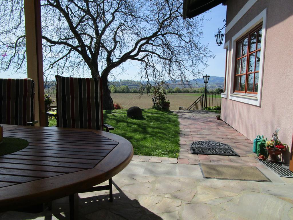 Haus Sundl - Privatzimmer Emmersdorf an der Donau Bagian luar foto